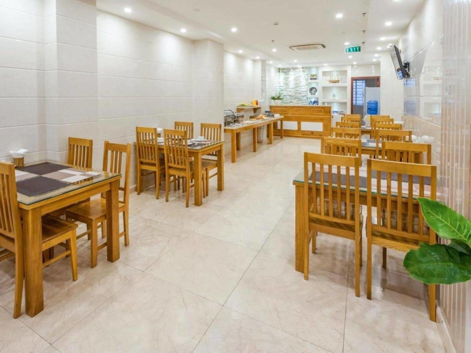 Thien Hai Hotel Хошимин Екстериор снимка