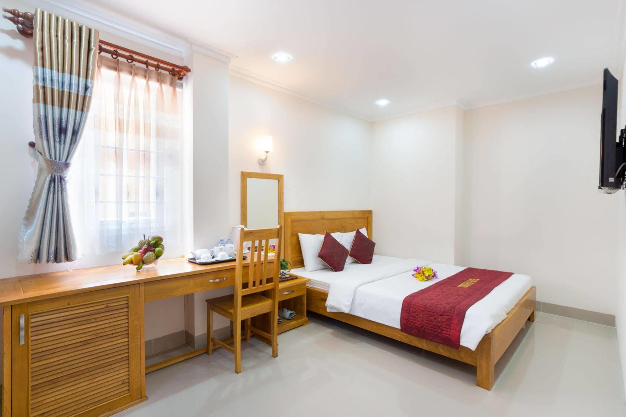 Thien Hai Hotel Хошимин Екстериор снимка
