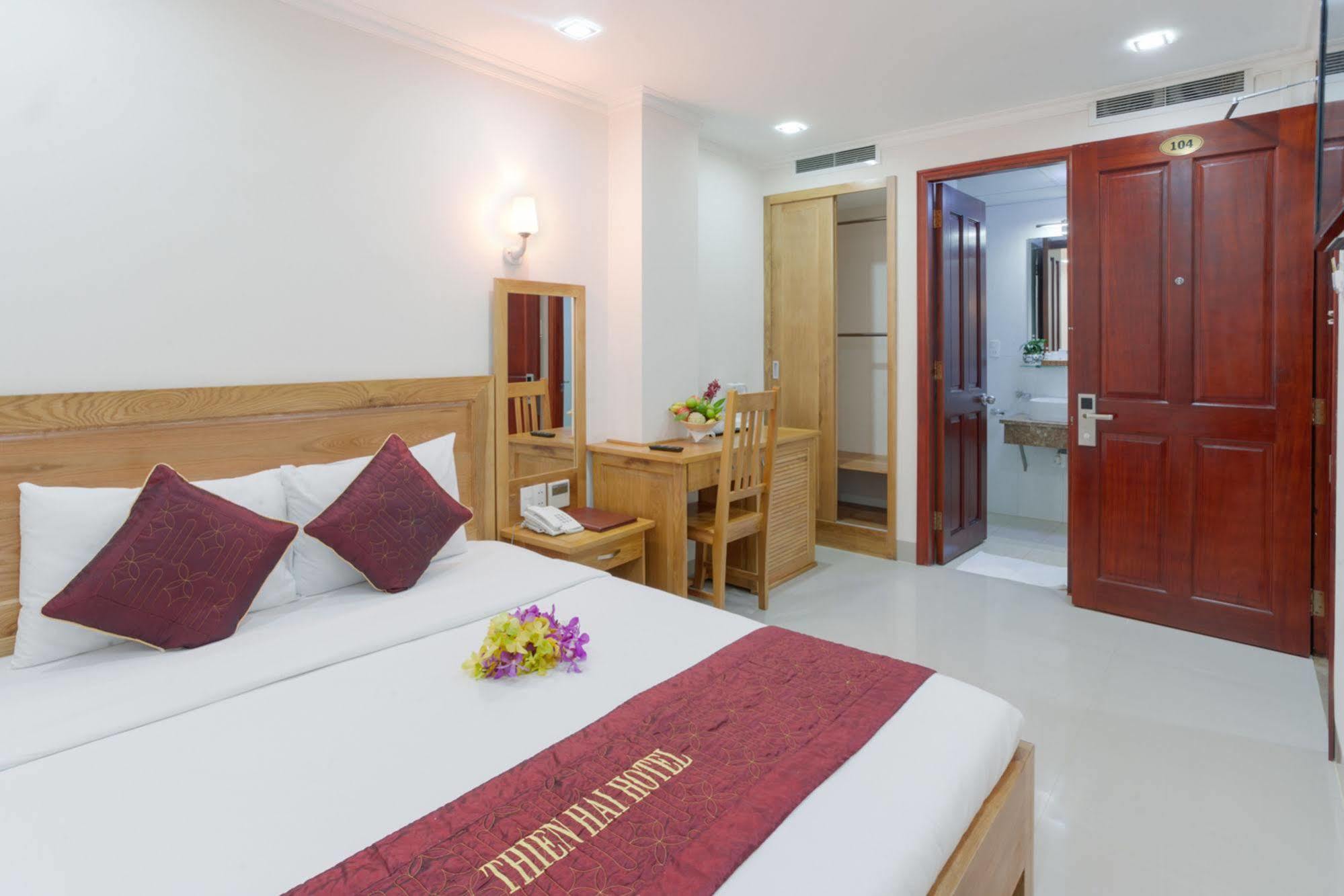 Thien Hai Hotel Хошимин Екстериор снимка